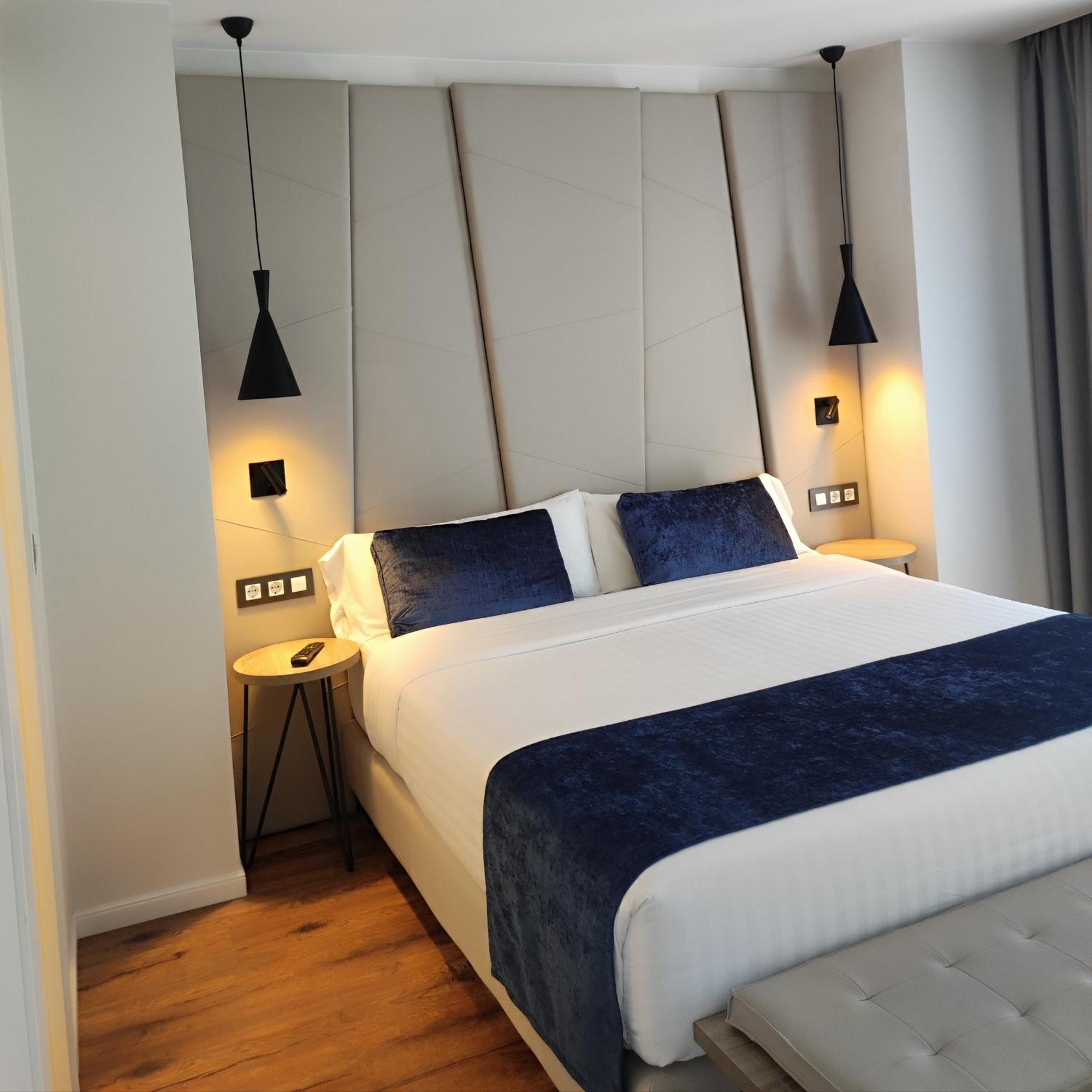 Taverna De La Sal Boutique Hotel L' Escala المظهر الخارجي الصورة